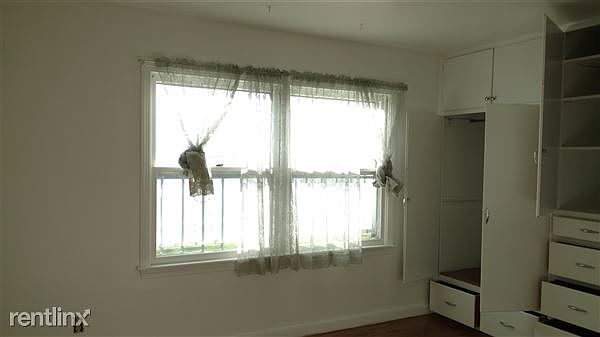2nd image of 2403 N Royer St