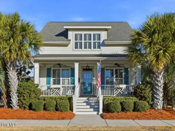 406 Lord Thomas Avenue, Southport, NC 28461