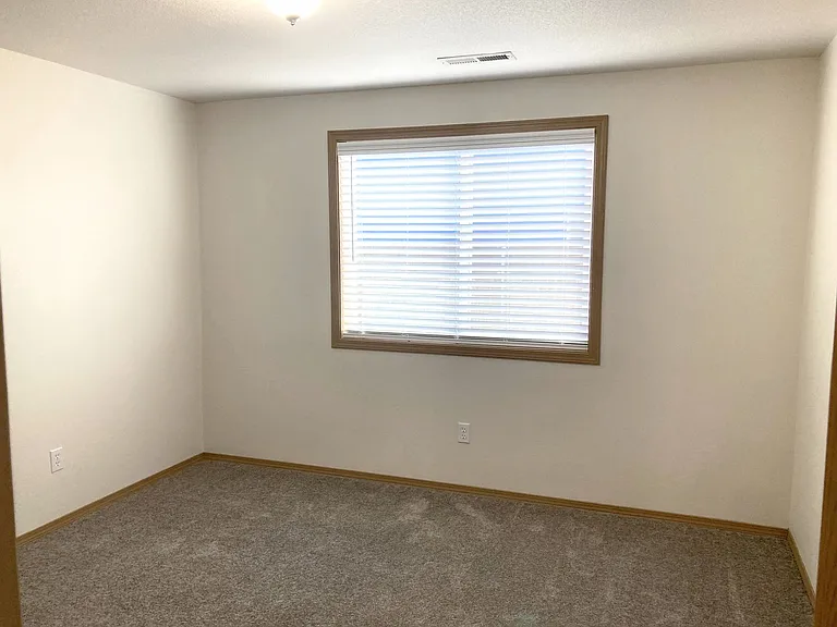 5402 Kirkwood Ln — Photo 28