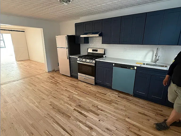 177 Court St #2 — Photo 1