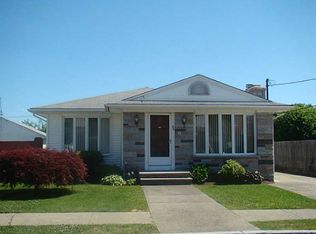 24 Prosper St, Providence, RI 02904