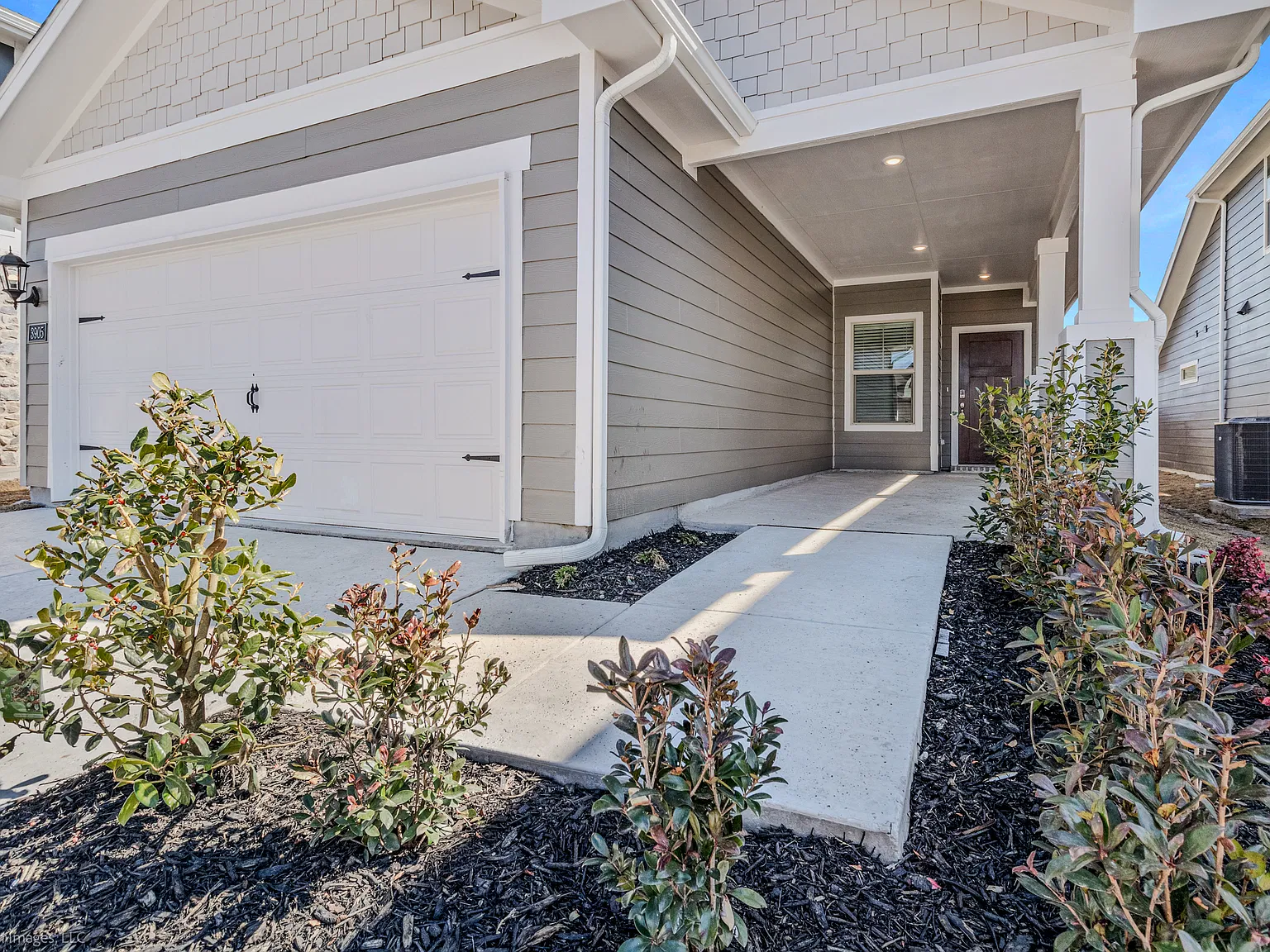 4 bed, 1601 sqft, $2,000 — Photo 2