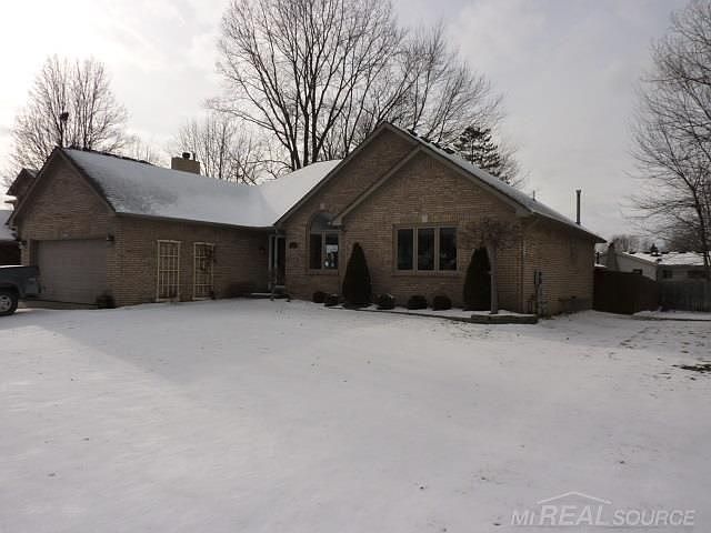 For Sale: 53823 Meadow View Ln, New Baltimore, MI 48047