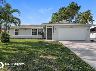 1206 NE 12th Ter, Cape Coral, FL 33909