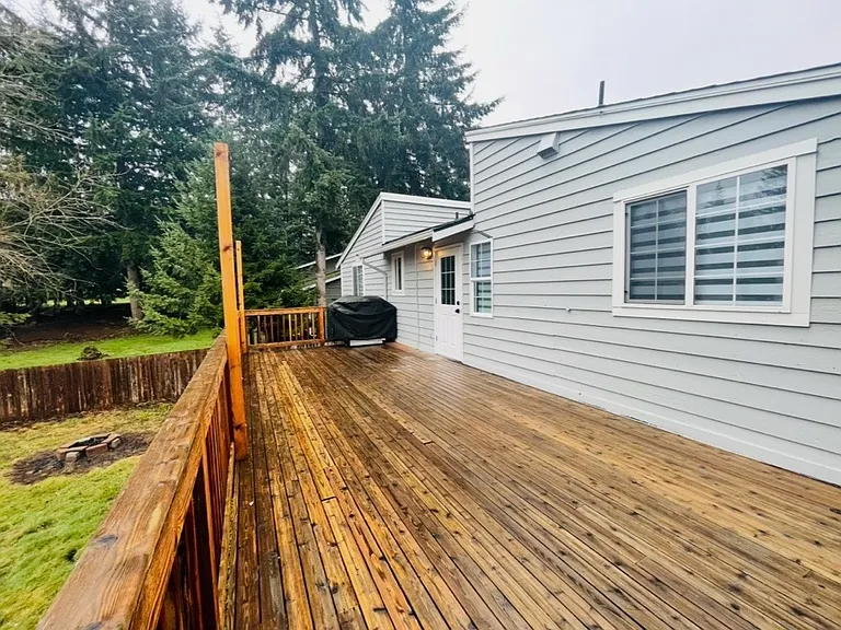 2201 Virginia Ct — Photo 9