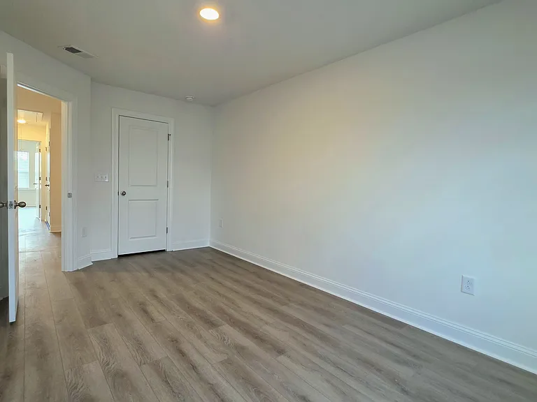 670 Bolder Way — Photo 21