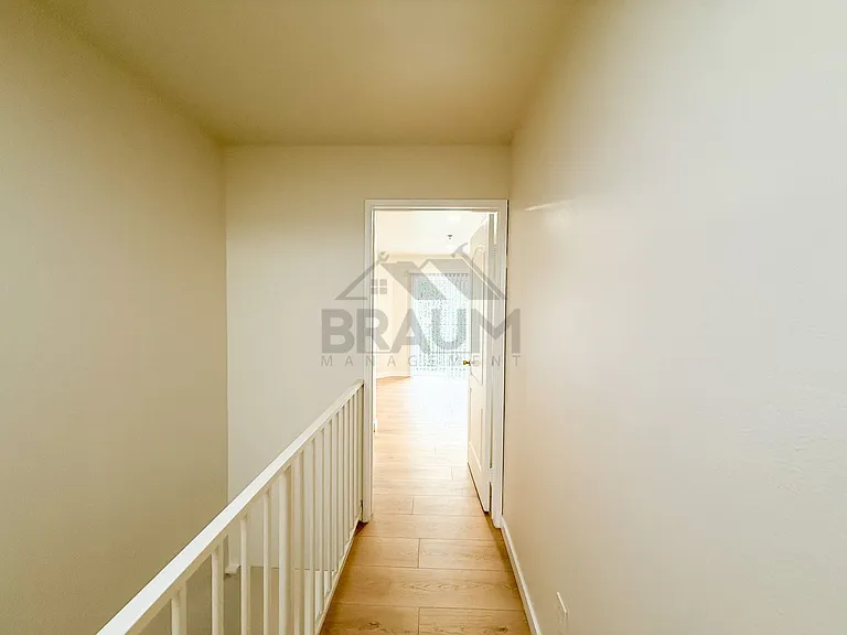 7323 WINNETKA — Photo 26