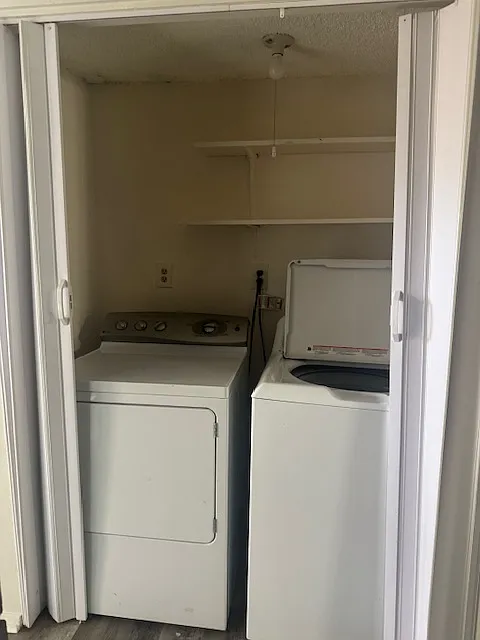 2 bed, 976 sqft, $1,250 — Photo 3
