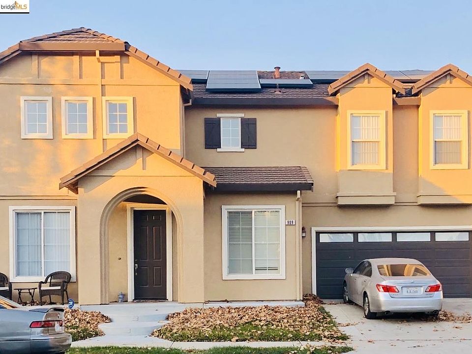 1st image of 909 Legacy St