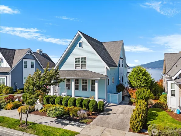 4518 Clipper Drive, Anacortes, WA 98221