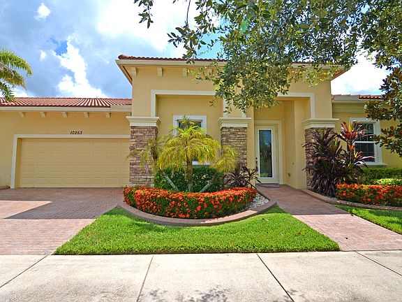 2nd image of 10253 SW Ambrose Way