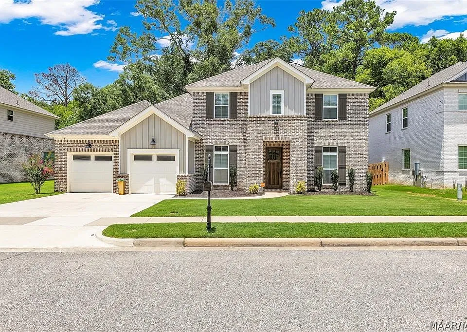 1693 Pebble Creek Dr
