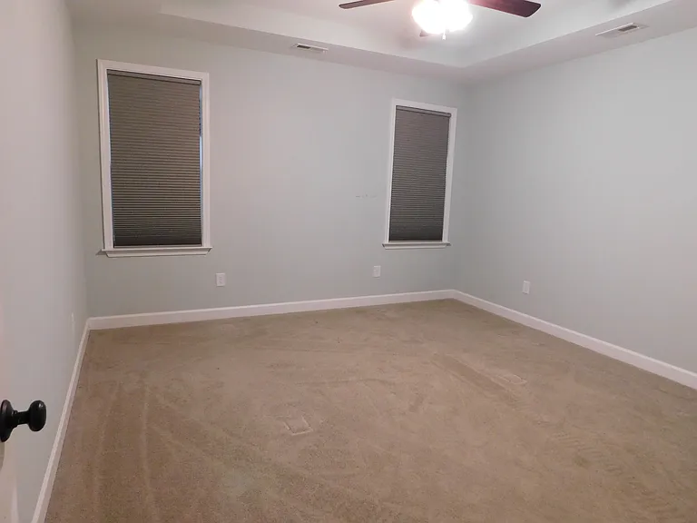 204 Shepherds Field Dr — Photo 10