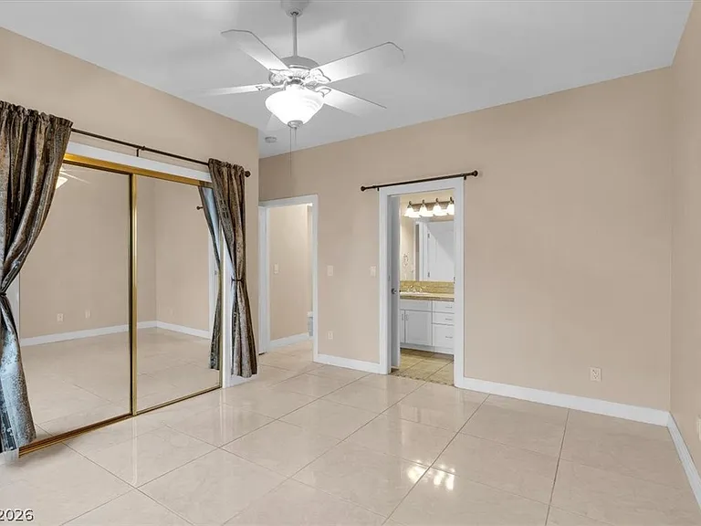 7956 Marbella Cir — Photo 19