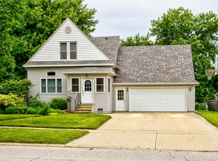 1120 3rd St, Nevada, IA 50201