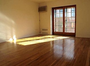 27-10 Astoria Blvd #6C, Astoria, NY 11102