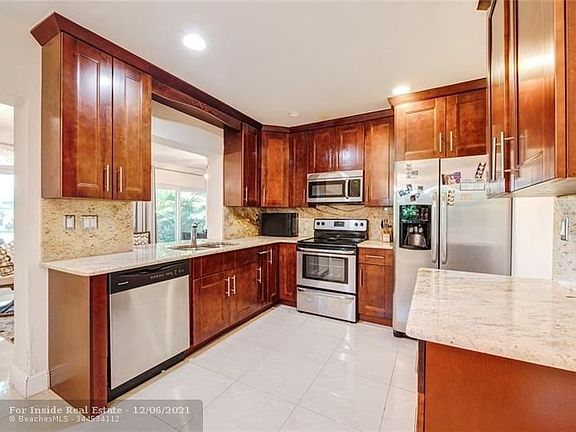 3rd image of 5604 Mulberry Dr