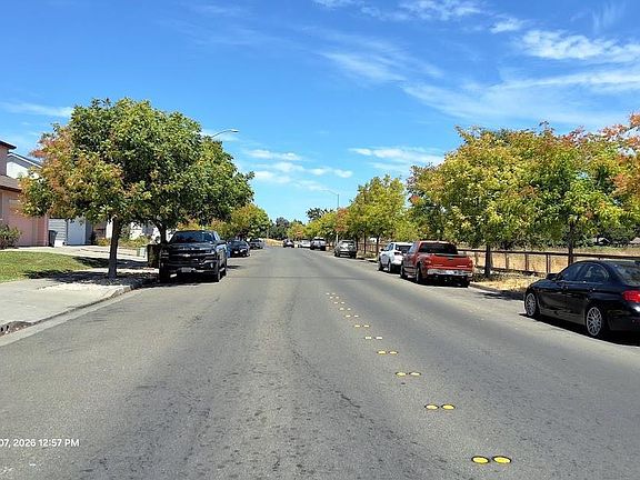 4th image of 2543 Silver Spur Drive