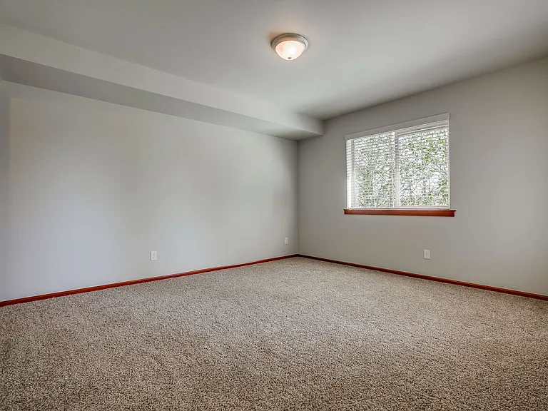 Willy Flats — Photo 21