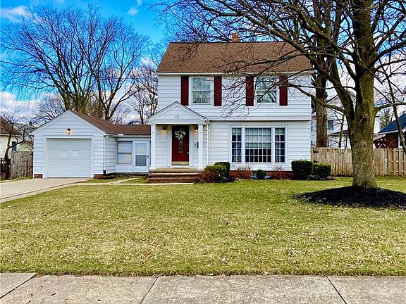 5th image of 923 Chestnut Blvd