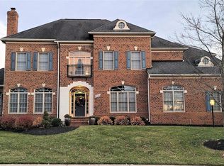 8301 Hancock Ct, Gainesville, VA 20155