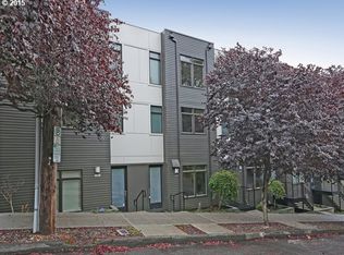 4632 SW Kelly Ave, Portland, OR 97239