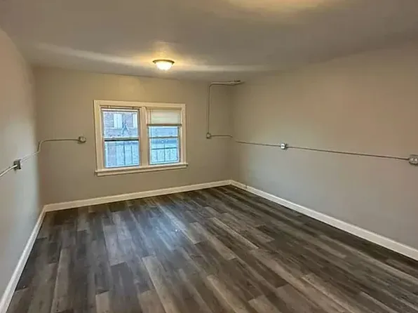 3344 Ridge Rd, Lansing, IL