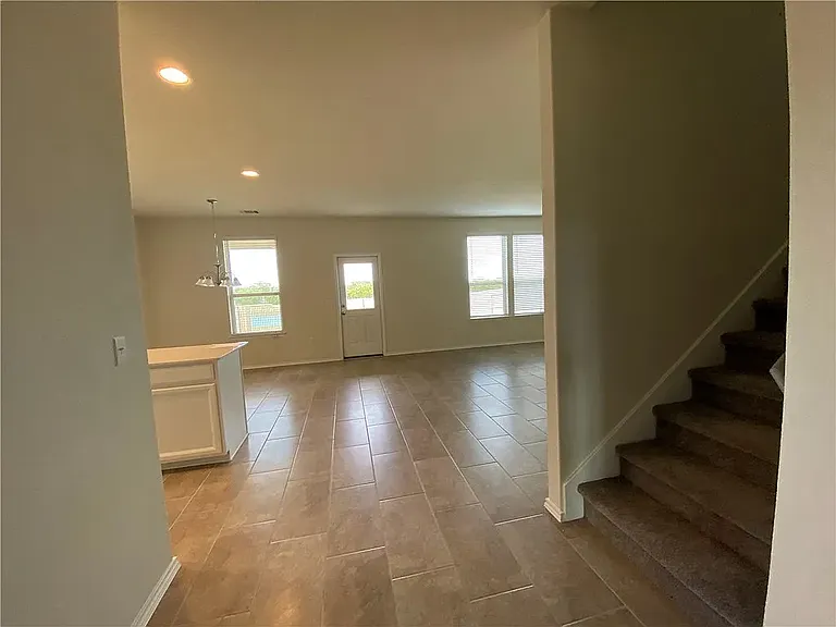110 Russet Trl — Photo 29
