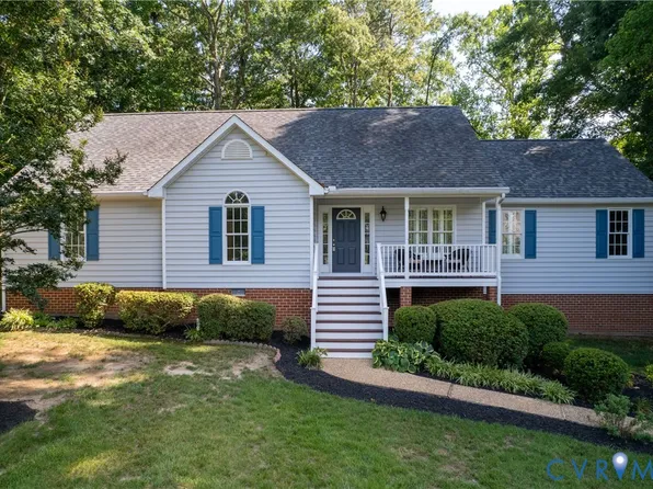 10136 Woodvale Ct, North Chesterfield, VA 23236