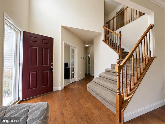 5th image of 19305 Greens Crossing Ct