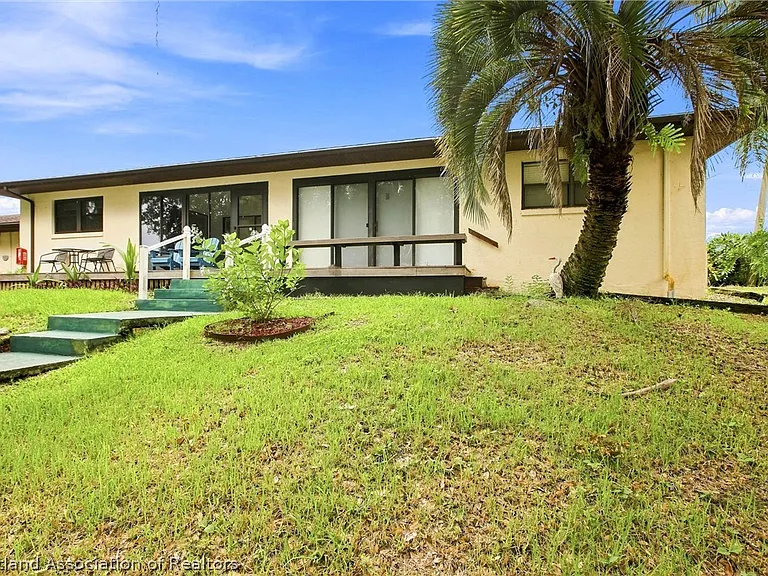 3 Charlton Dr — Photo 34