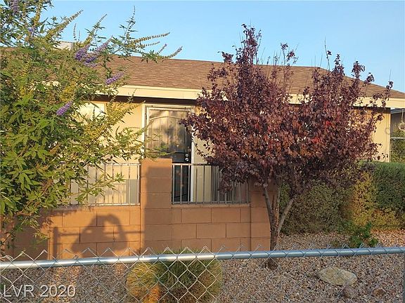 3rd image of 3617 Eblick Wash Dr