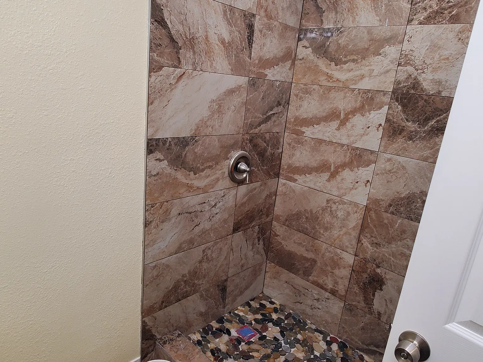 2 bed, 800 sqft, $2,900 — Photo 4