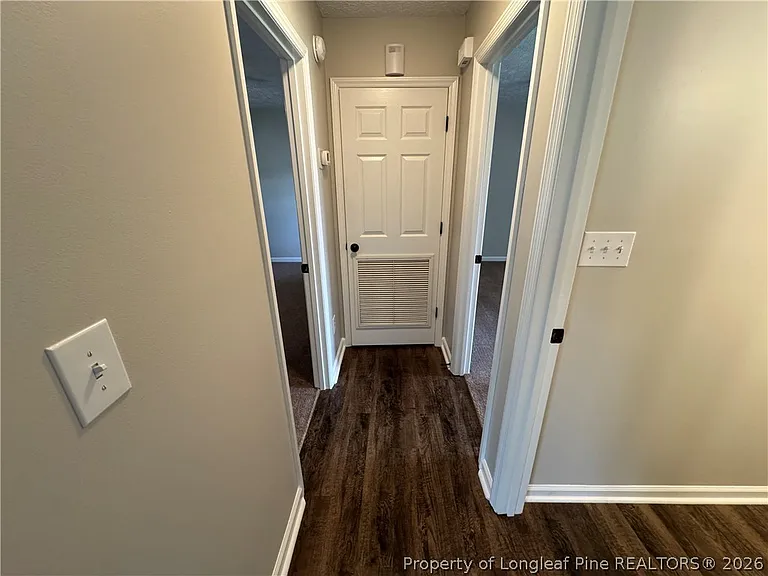 503 E 18th St — Photo 15