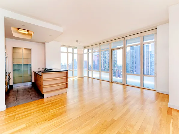 325 5th Ave, New York, NY