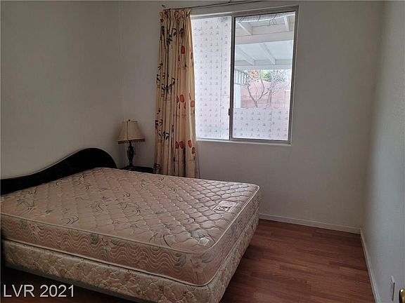 3rd image of 9522 Scottville Ct