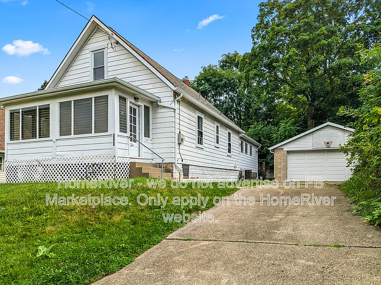 1323 Leaside Dr — Photo 21