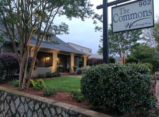 902 E Washington St APT 401, Greenville, SC 29601