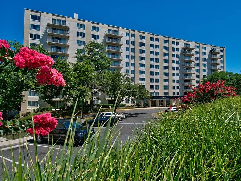The Phoenix Apartments — Photo 24