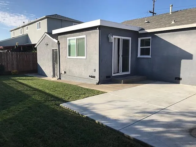 1340 Padre Ave — Photo 21