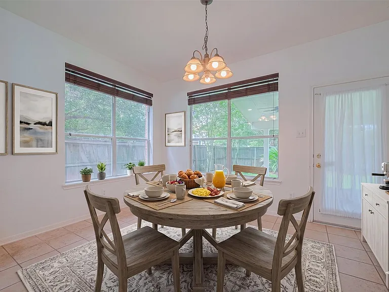 3630 Shady Grove Dr — Photo 13