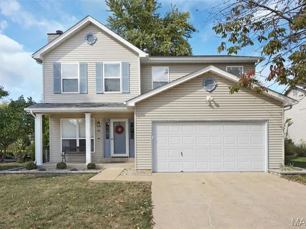 1305 Harvest Ridge Dr, Saint Charles, MO 63303