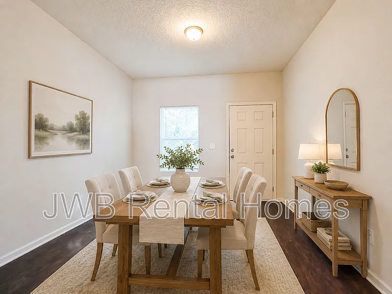 691 Herman St — Photo 5