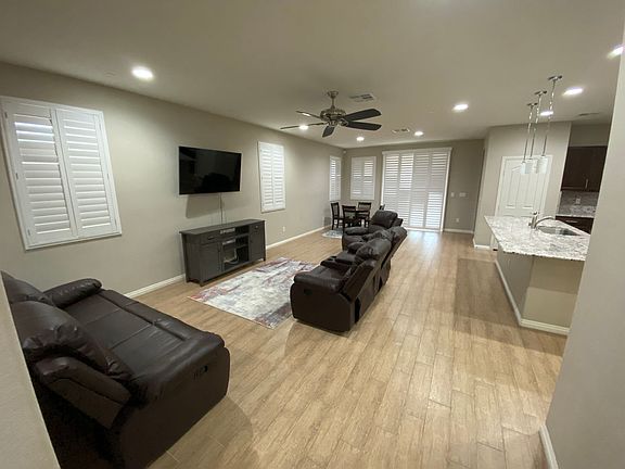 2nd image of 4405 Duck Harbor Ave