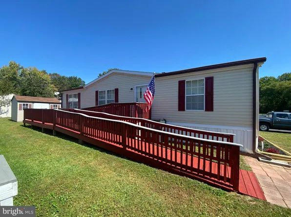 1940 Steven Dr, Edgewood, MD 21040