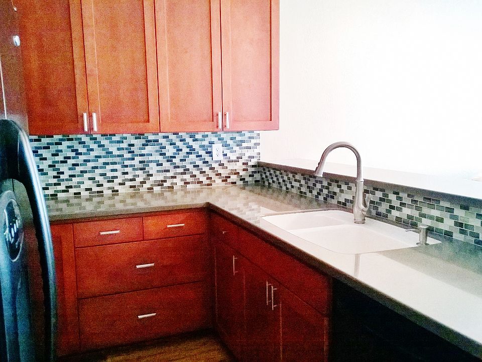 1st image of 17431 Ambaum Blvd S #D25