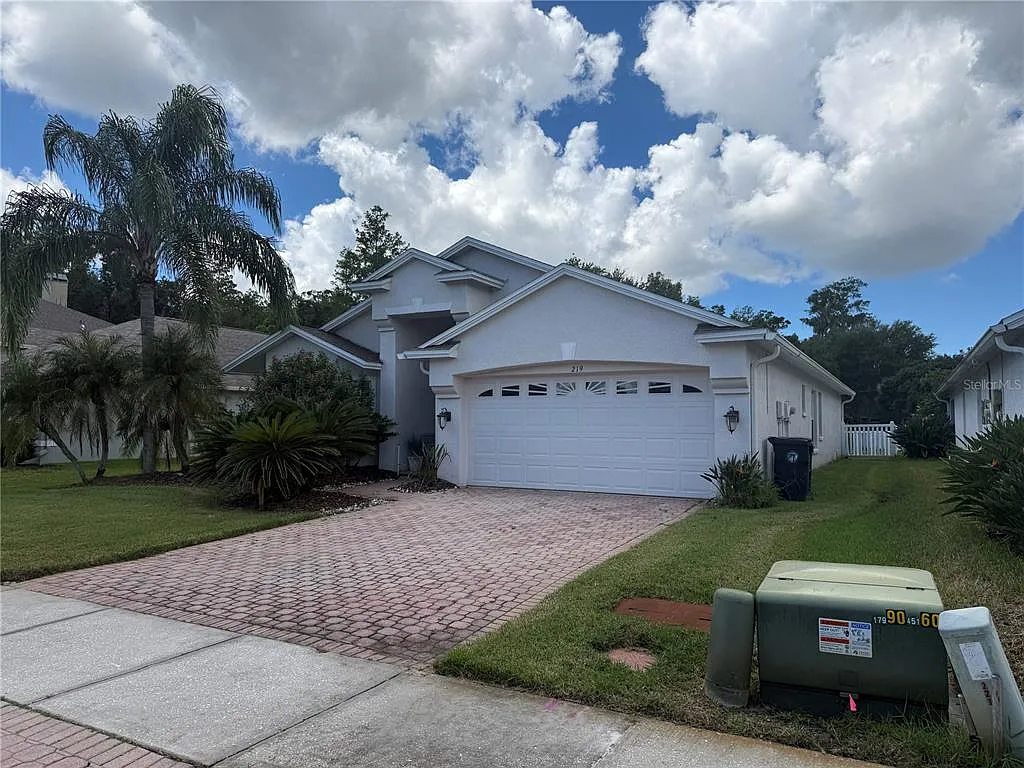 4 bed, 3.0 bath, 1873 sqft, $3,500 — Photo 3