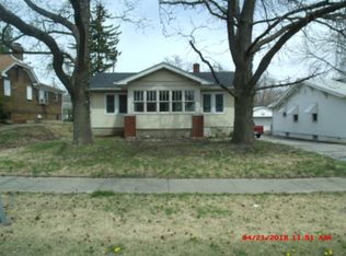 1464 E Cantrell St, Decatur, IL 62521