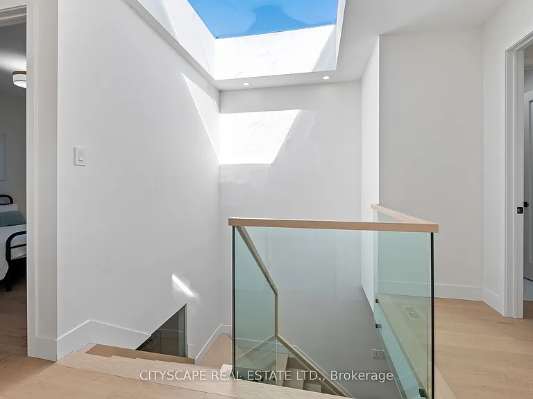 2 B Holmstead Ave — Photo 24