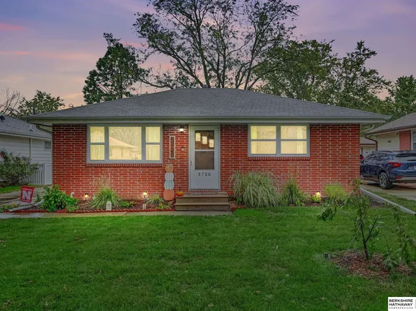 5720 Knox St, Lincoln, NE 68507